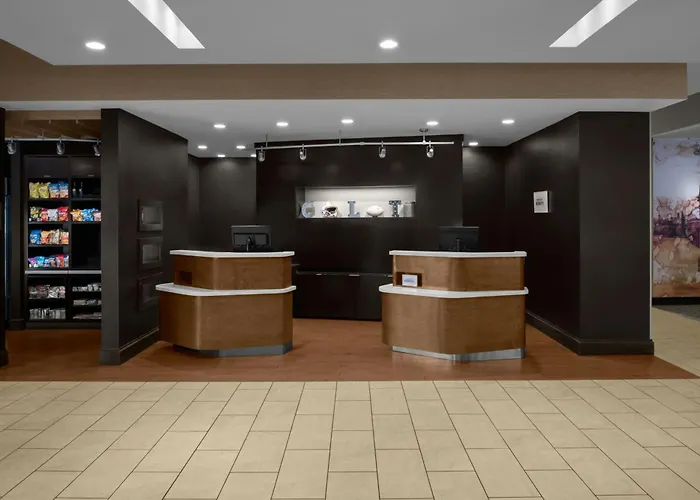 Courtyard Charlotte Airport North Hotel